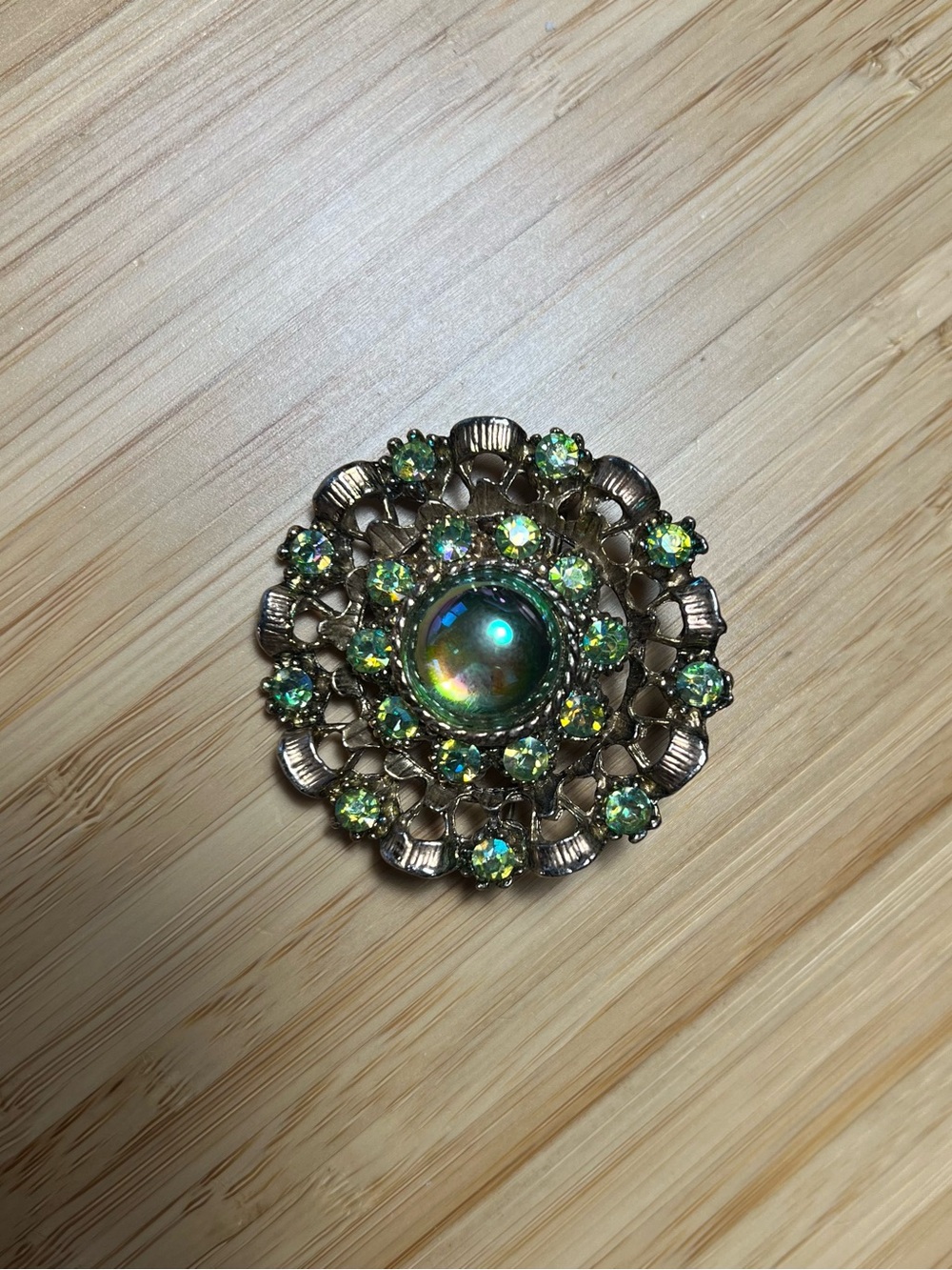 Vintage Aurora Borealis Green Rhinestone Round Brooch Pin